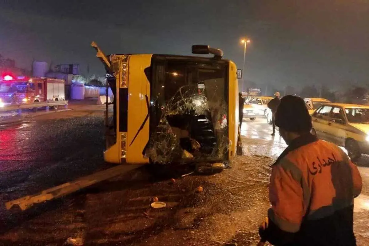 ۲ فوتی و ۱۵ مصدوم در واژگونی اتوبوس در جاده بجنورد