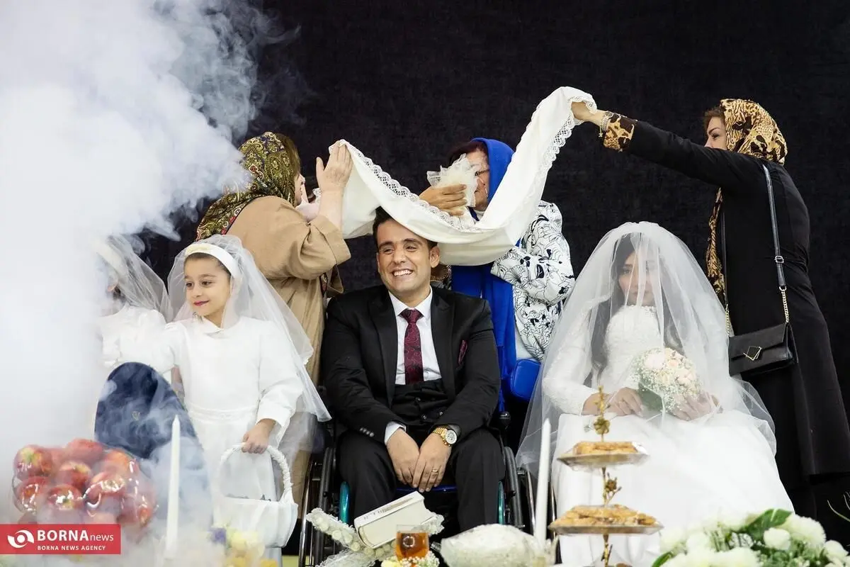 (تصاویر) مراسم ازدواج دو زوج در آسایشگاه کهریزک