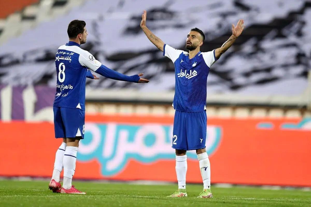 (عکس) کری خوانی استقلال برای پرسپولیس با پوستر!