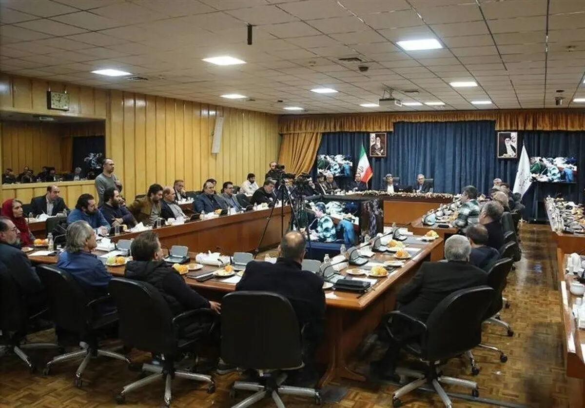 (ویدیو) نشست حامد بهداد، بهرام رادان و جمعی از هنرمندان با معاون رئیس‌جمهور