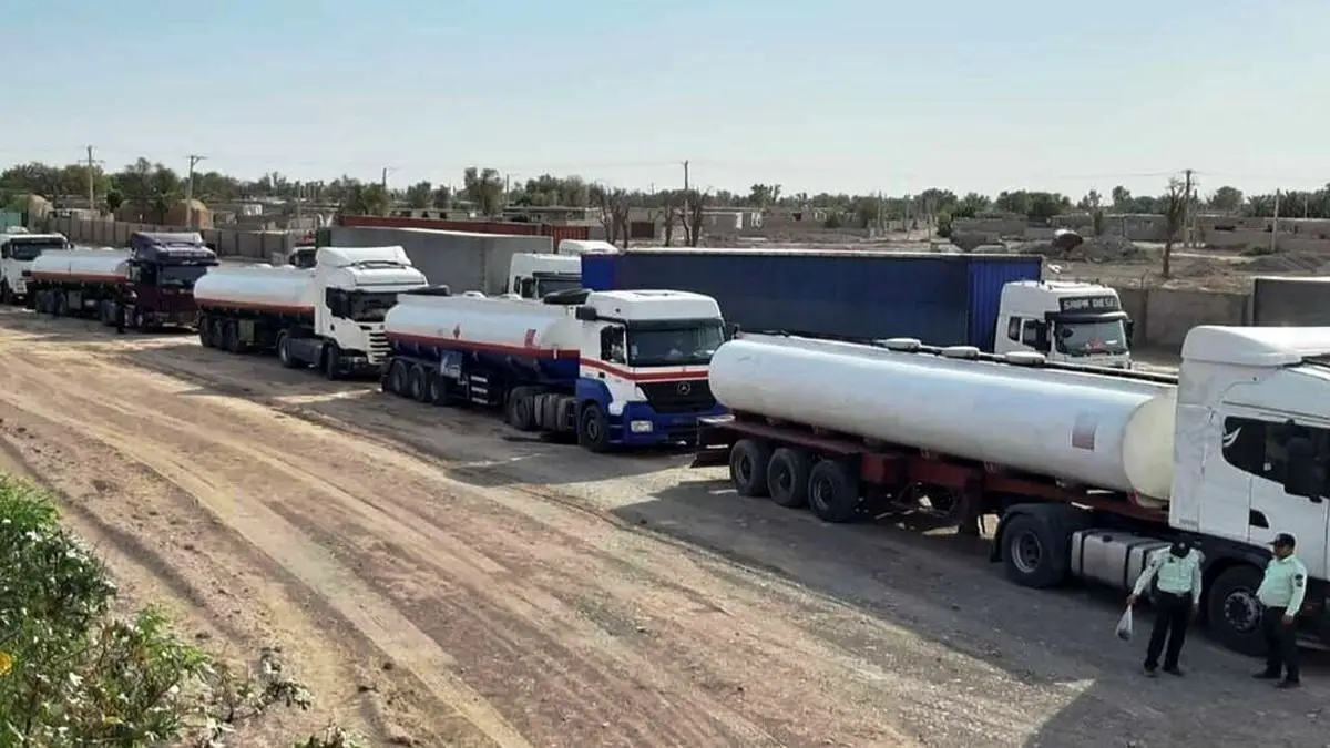 واکنش اتحادیه صادرکنندگان فرآورده‌های نفتی به برگشت خوردن بنزین ایران از افغانستان