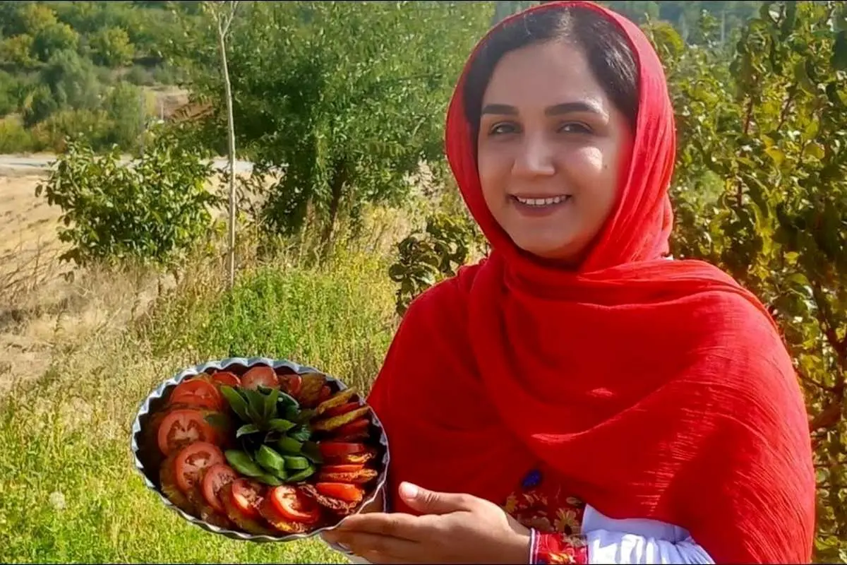 (ویدئو) پخت متفاوت کتلت سیب زمینی توسط بانوی روستایی