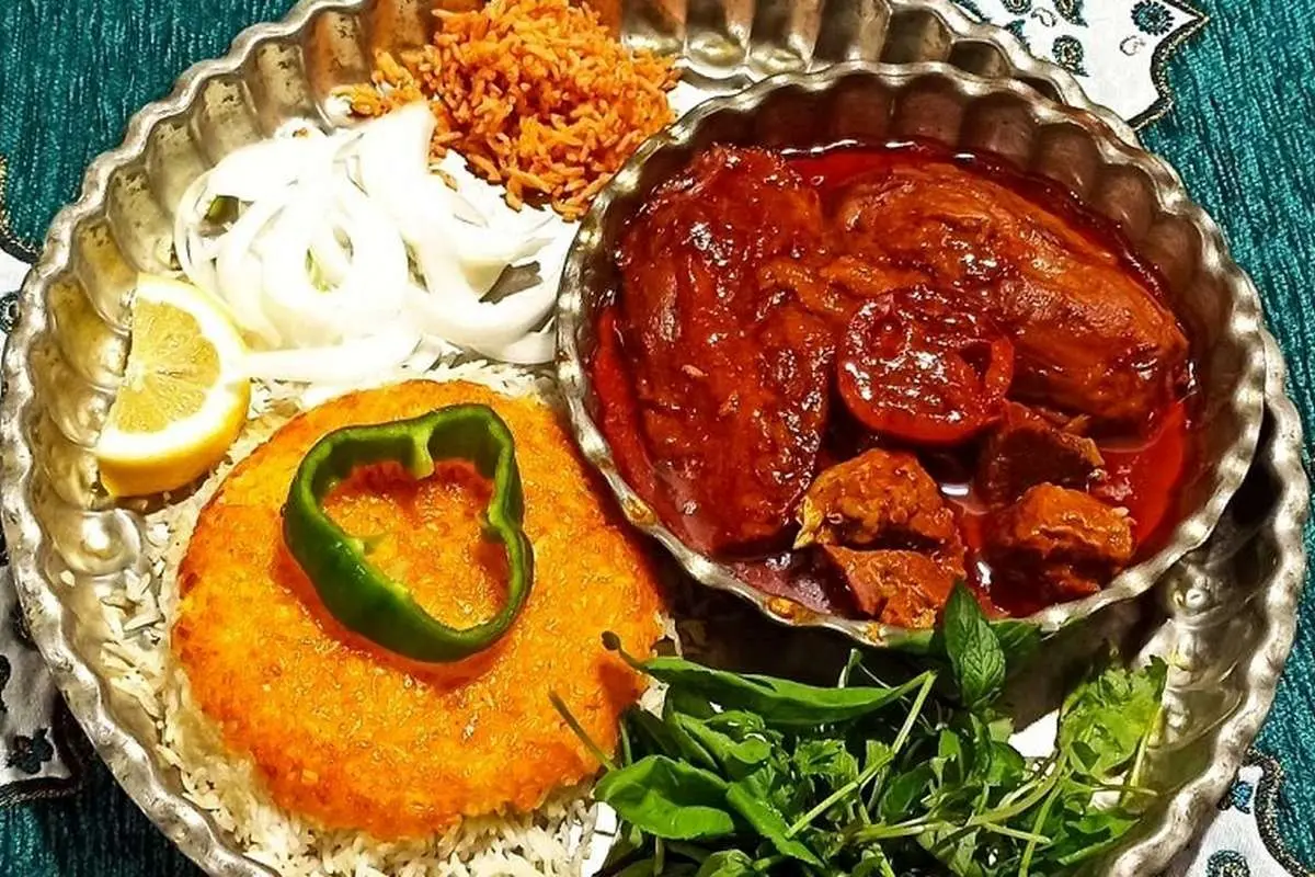 طرز تهیه خورشت بادمجان ساده و خوشمزه با عطر عالی