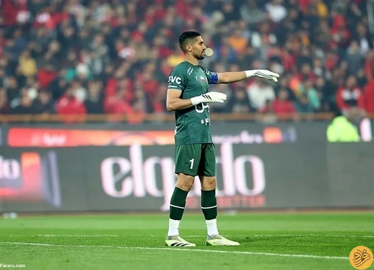 سیدحسین حسینی: پرسپولیسی‌ها از ۱۱ هفته در ۴ بازی با داوری برده‌اند