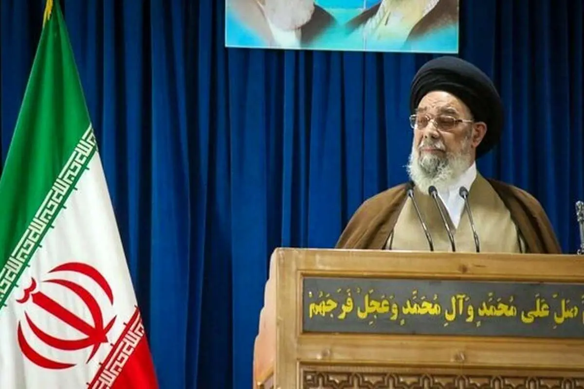 امام جمعه اصفهان: برخی نگویند در صورت رابطه با آمریکا قیمتها کاهش پیدا میکند