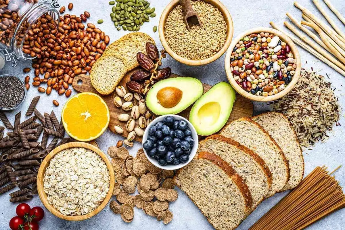 چرا باید فیبر مصرف کنیم؟ / معرفی ۵ منبع غذایی سرشار از فیبر