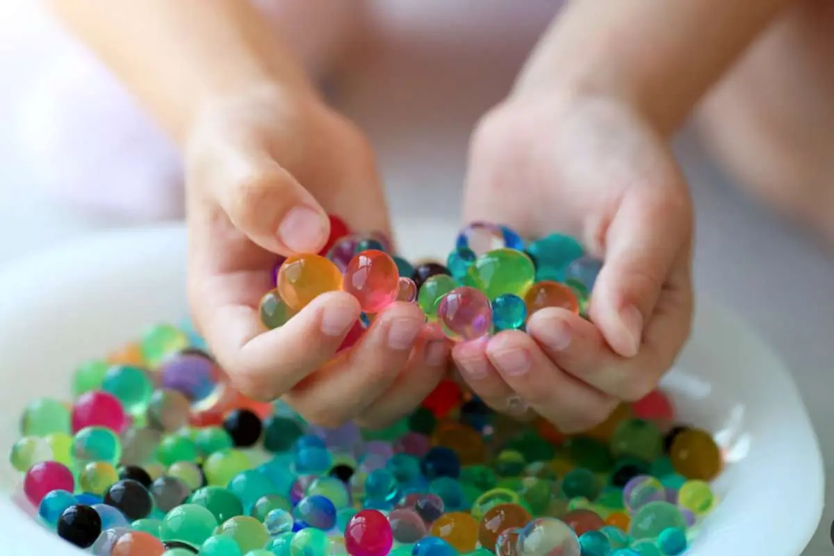 اسباب بازی‌هایی که هرگز نباید به کودکان هدیه دهید