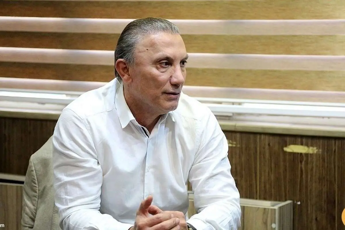 درخشان:پیشکسوتان پرسپولیس نباید عجولانه حرف بزنند