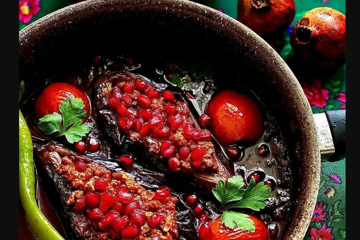 طرز تهیه خورشت انار و بادمجان؛ غذای مخصوص شب یلدا