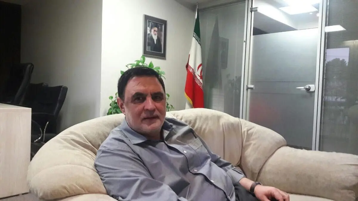 ناصر ایمانی: حاکمیت برای بقا هیچ چیز به جز مردم ندارد