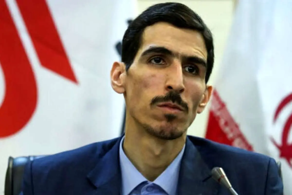 واکنش مالک شریعتی، عضو کمیسیون انرژی نسبت به هک شدن سامانه توزیع سوخت: منتظر برخورد باشید!