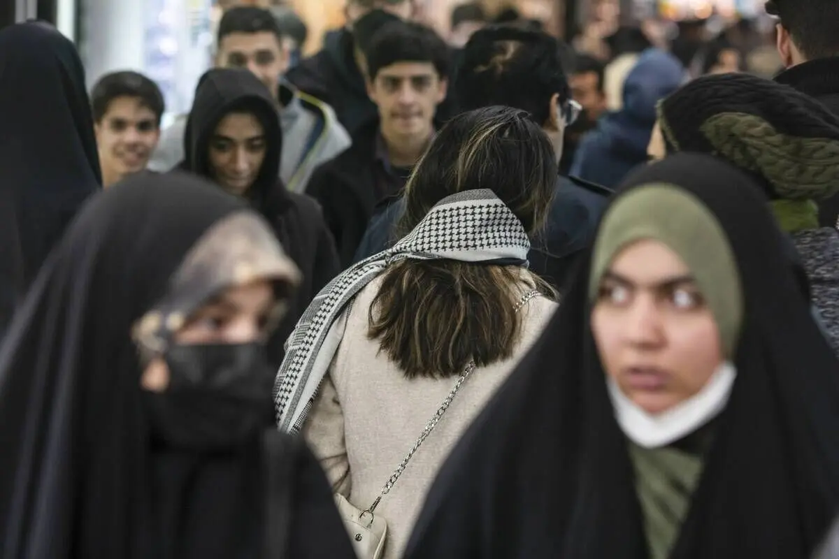 (ویدئو) عضو مرکز پژوهش‌های مجلس: ۵۵ درصد زنان ایرانی تابع مد هستند