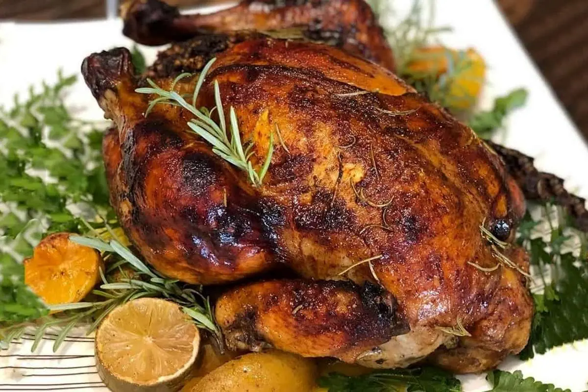 طرز تهیه مرغ شکم پر در قابلمه به روش رستورانی!