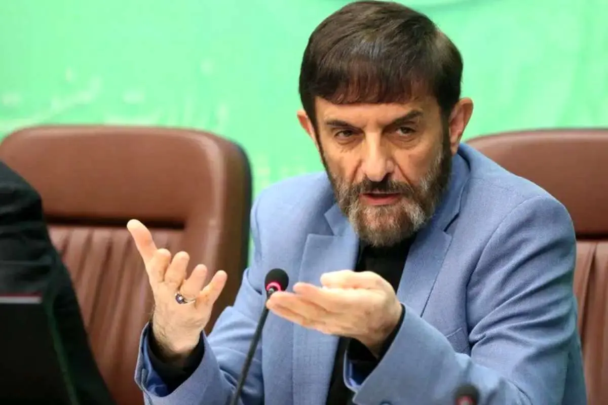 (ویدئو) آقامحمدی: نفت را زیر زمین نگه داشتید، در زمستان گاز نداریم، در تابستان برق نداریم!