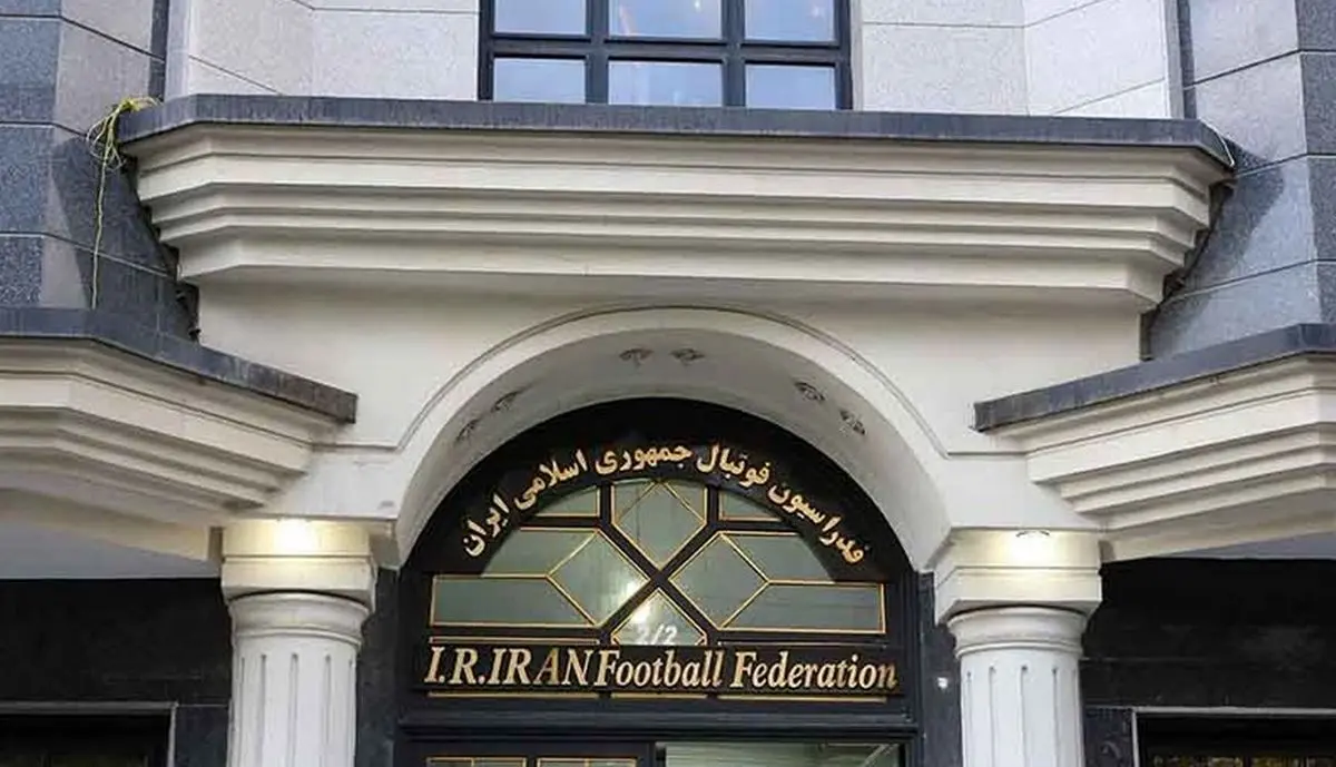 ژست برای فوتبال جام ملتهای آسیا اما اندر خمِ  وصل کردن آب و برق ماندن!
