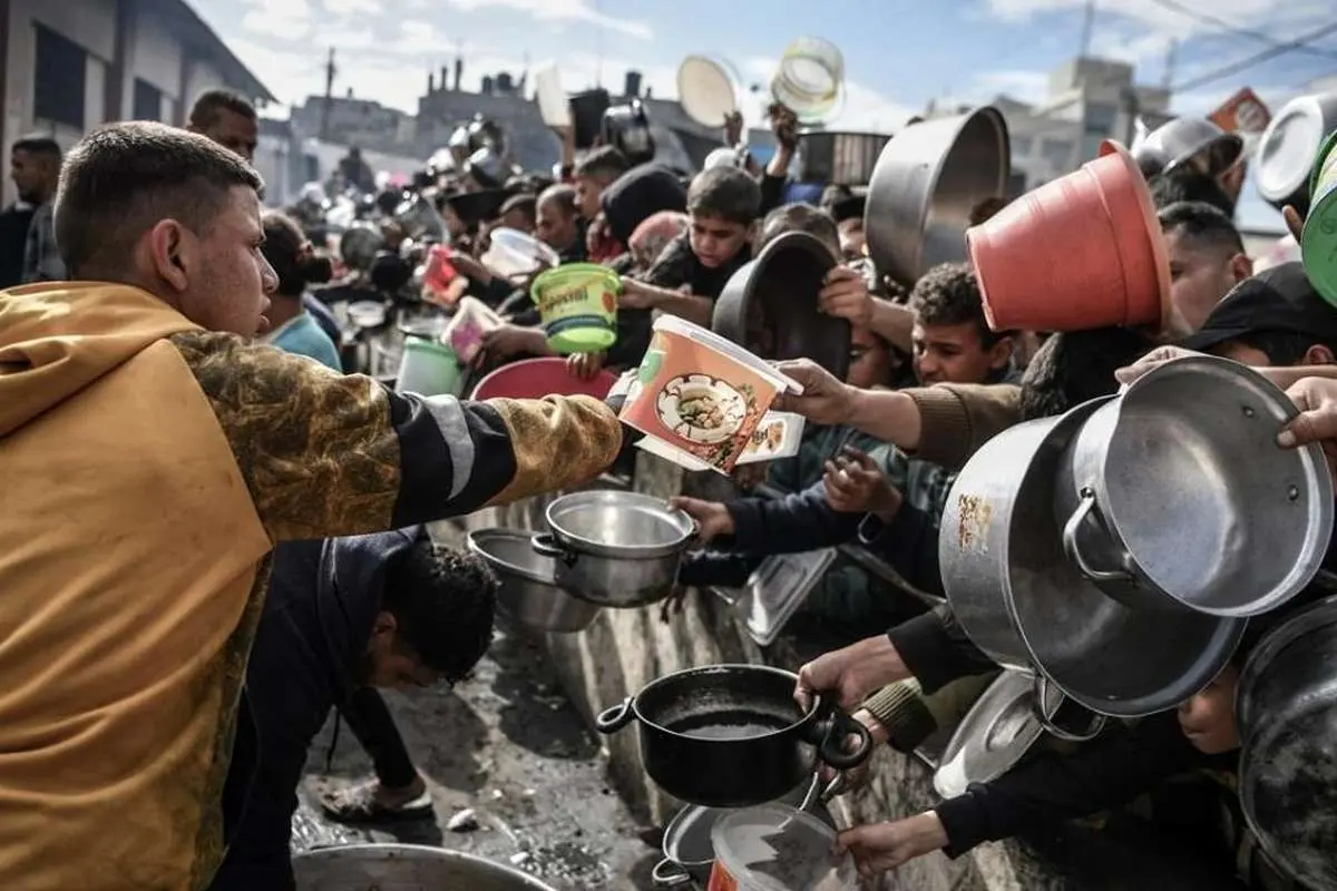 (تصاویر) هزاران فلسطینی در نوار غزه با خطر گرسنگی روبرو هستند