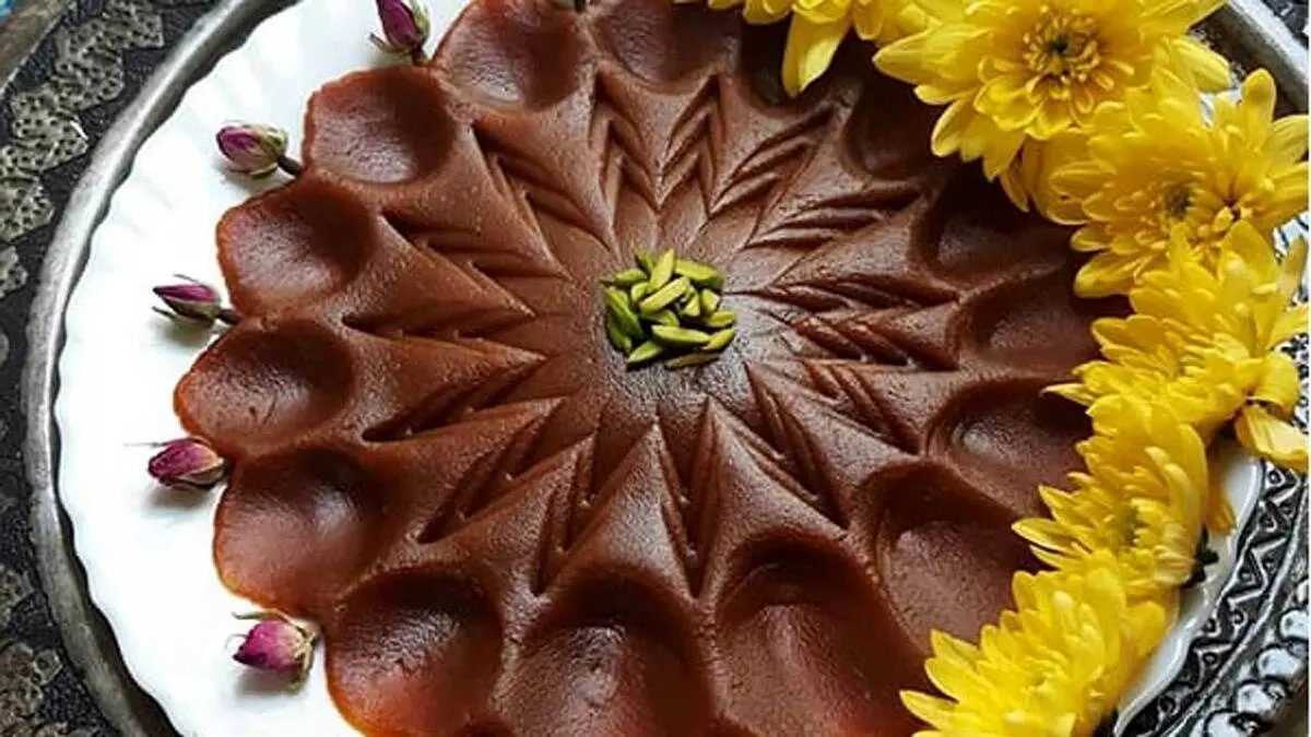 طرز تهیه حلوا خرما به روش جنوبی‌ها؛ مرحله به مرحله با نکات ریز