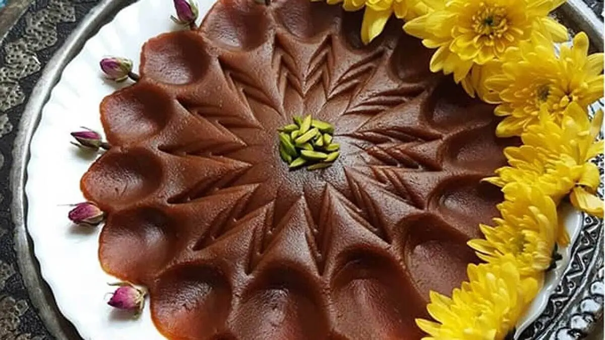 طرز تهیه حلوا خرما به روش جنوبی‌ها؛ مرحله به مرحله با نکات ریز
