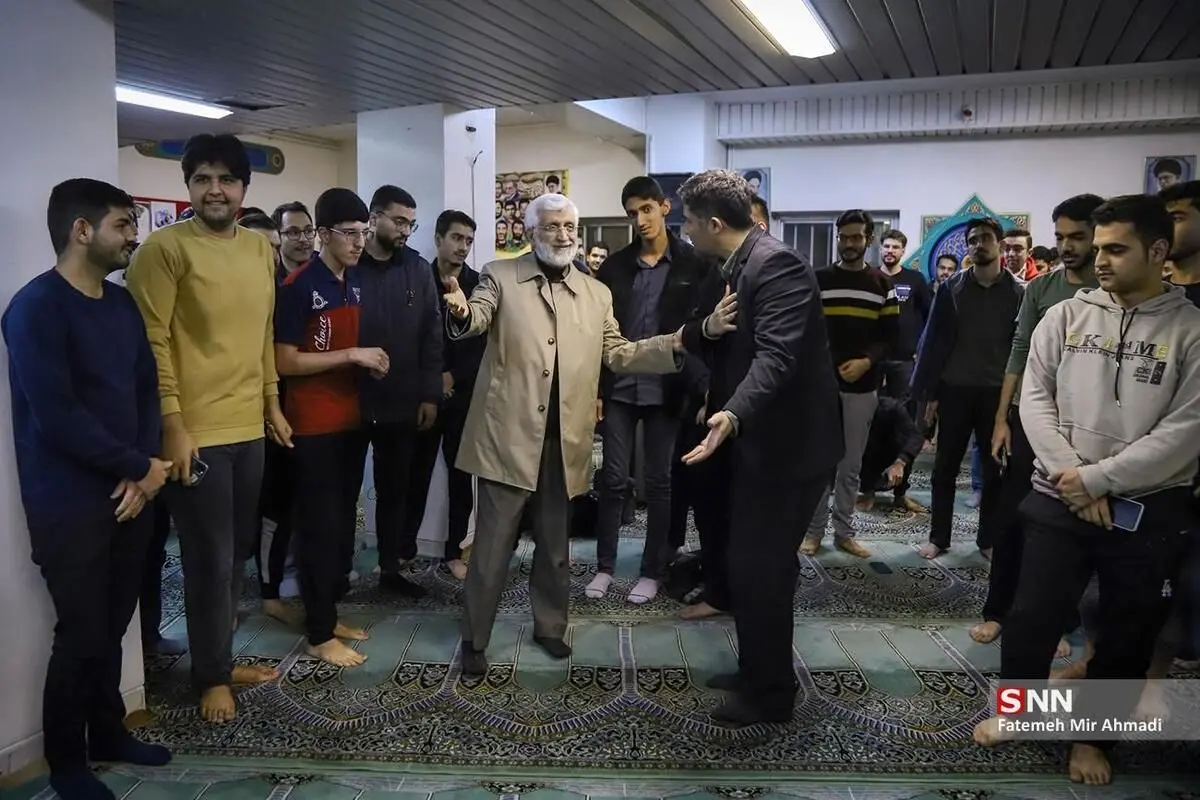 (تصاویر) سعید جلیلی در خوابگاه دانشجویی دانشگاه علم و صنعت