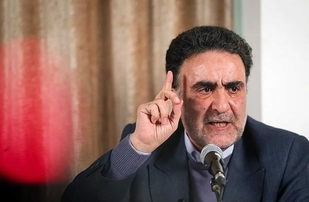 استقبال روزنامه جوان از مخالفت حسین مرعشی با مواضع انتخاباتی موسوی و تاجزاده
