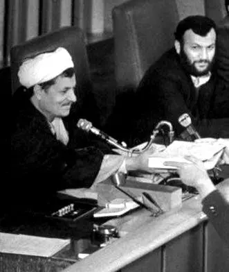 عکس قدیمی از متکی در کنار هاشمی