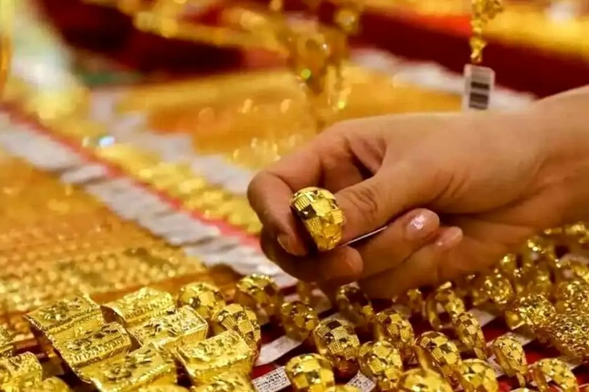 بازار نیمه تعطیل طلا