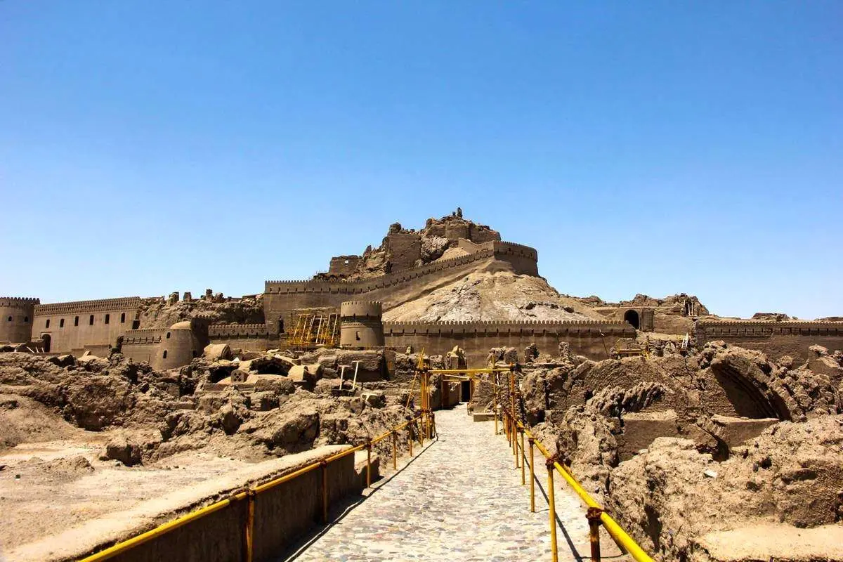 بم ۲۰ سال پس از زلزله