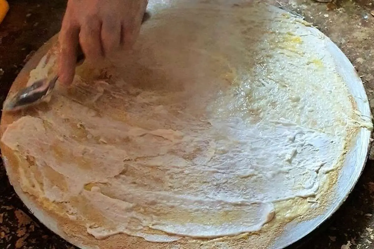 طرز تهیه نان توموشی یا تموشی؛ ساده و خوشمزه