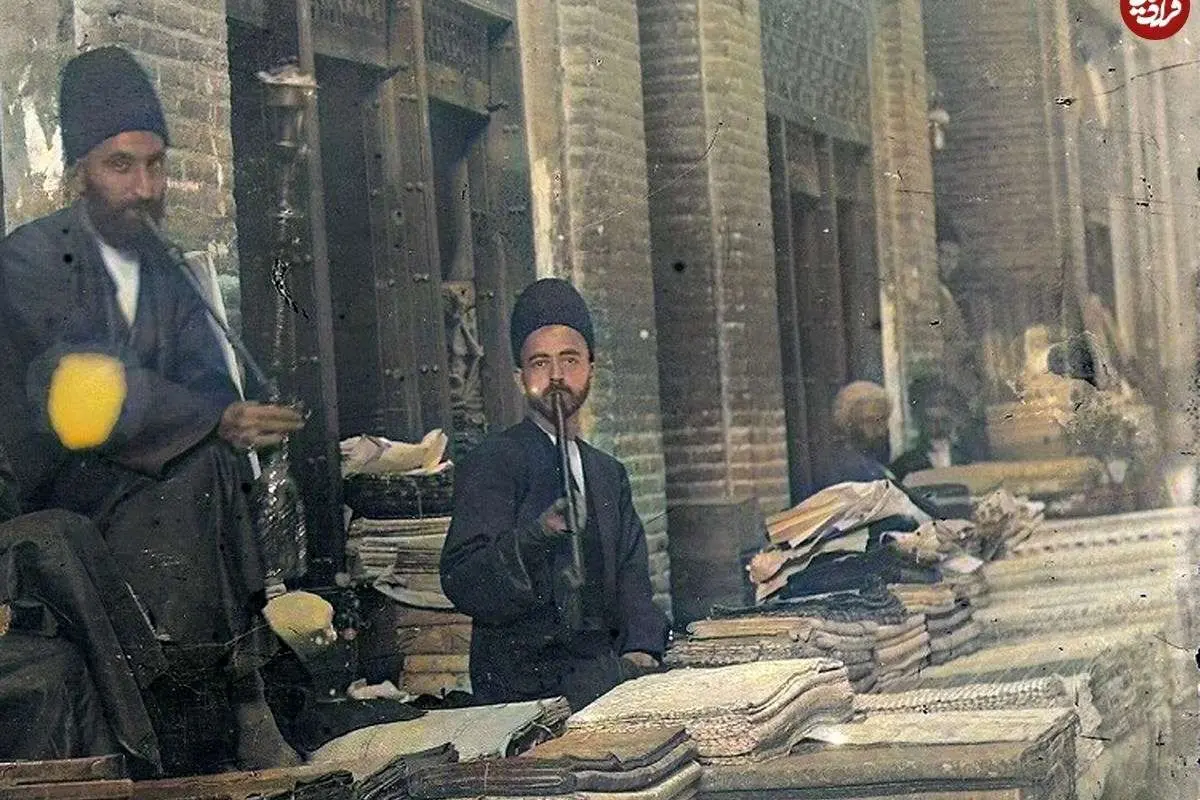 (تصاویر) سفر به عصر قاجار؛ گدای گاوسوار، حجرهداران بازار و کارمندان قدیمیترین بانک ایران