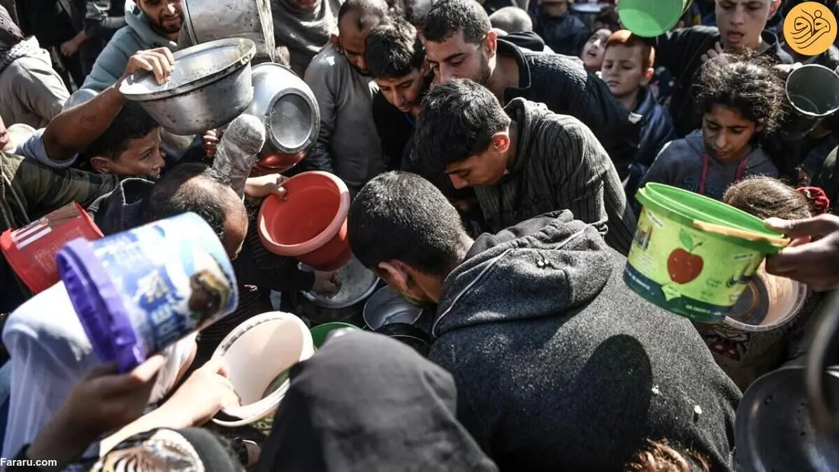 (تصاویر) صف طولانی فلسطینی‌های قابلمه به دست