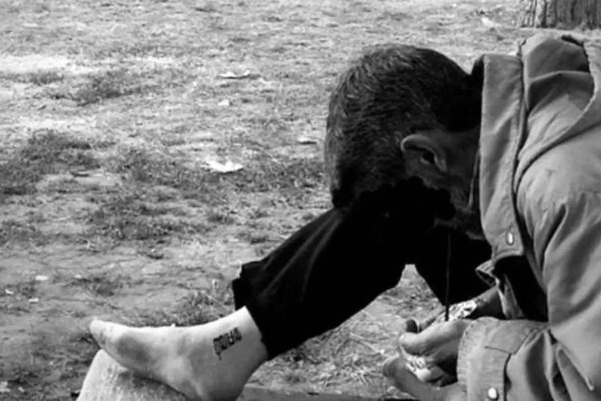 سـرگذشت مرد معتادی که در سرویس بهداشتی پارکها میخوابید