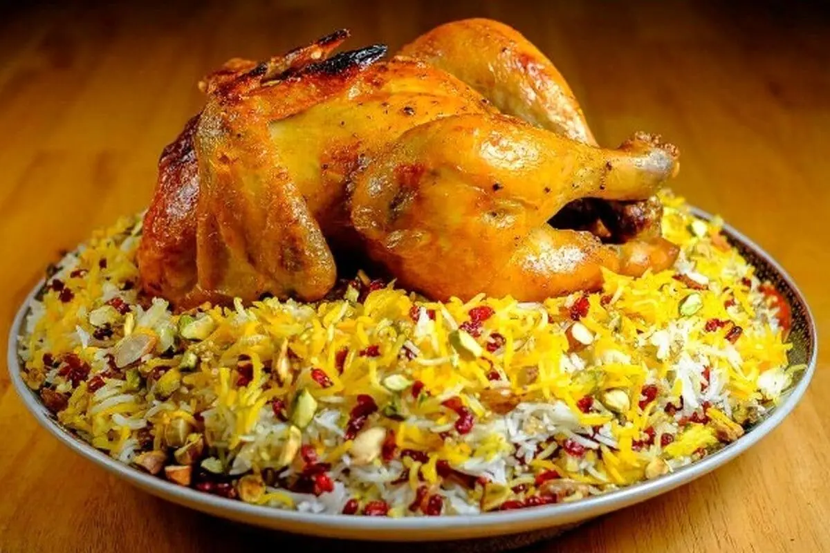طرز تهیه مرغ شکم پر در قابلمه به روش رستورانی!