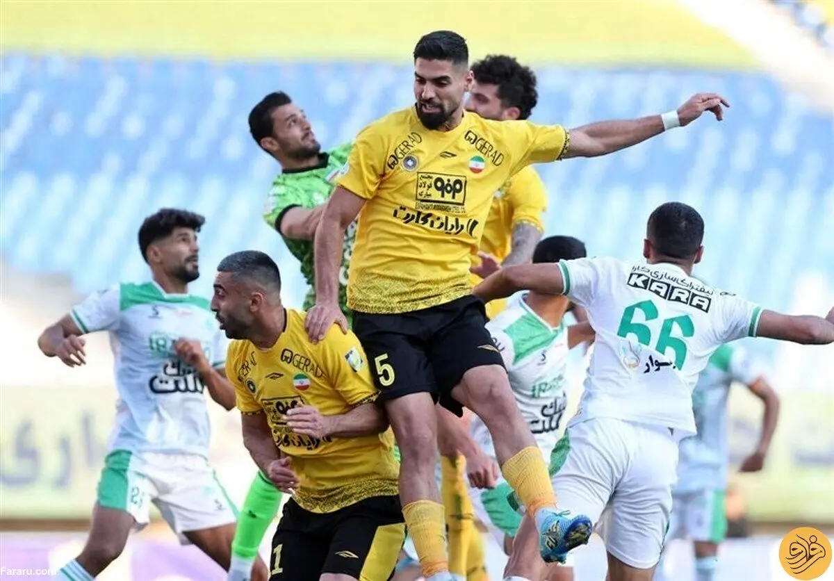 (عکس) جنجال دوباره بر سر پوستر باشگاه سپاهان