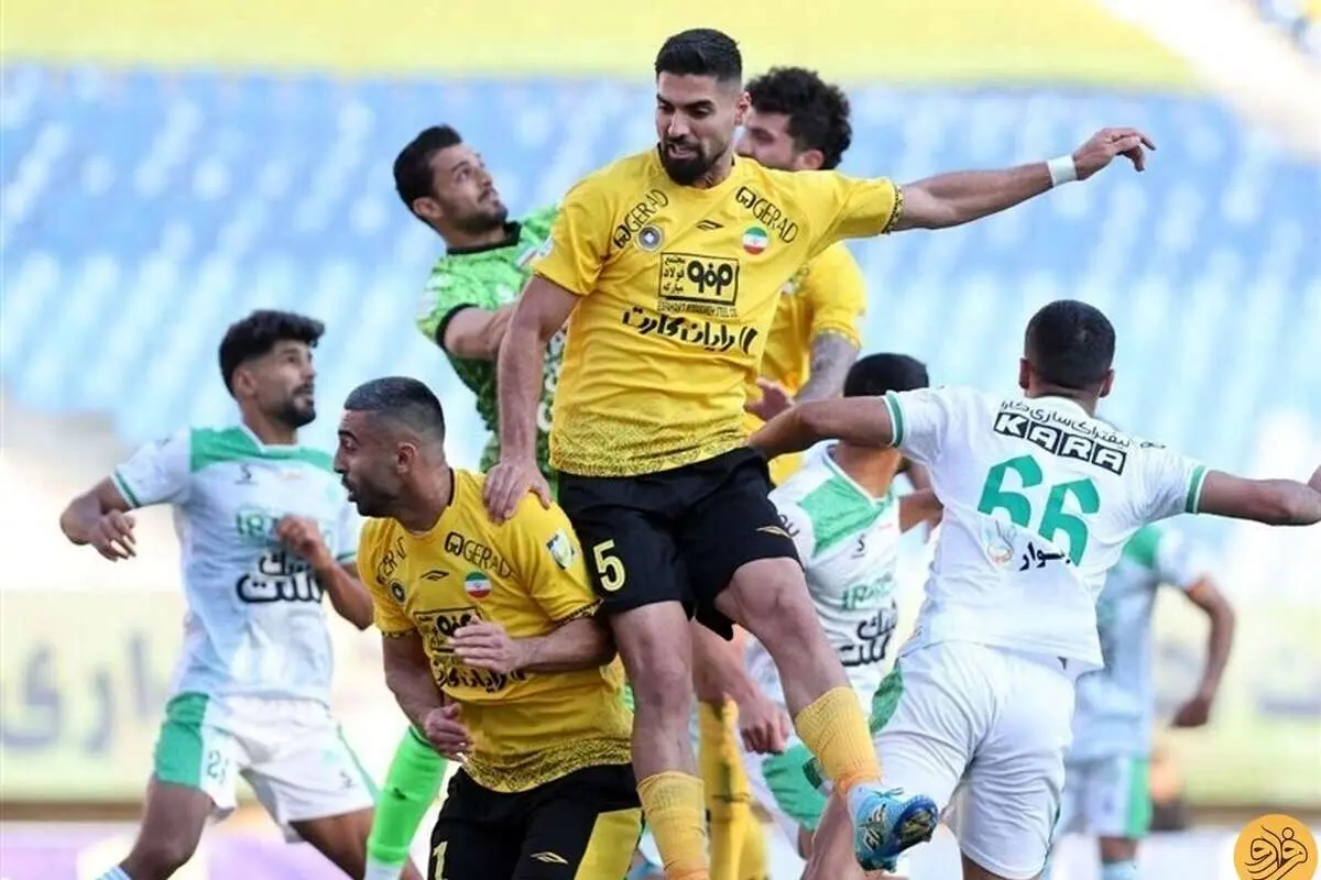 (عکس) جنجال دوباره بر سر پوستر باشگاه سپاهان