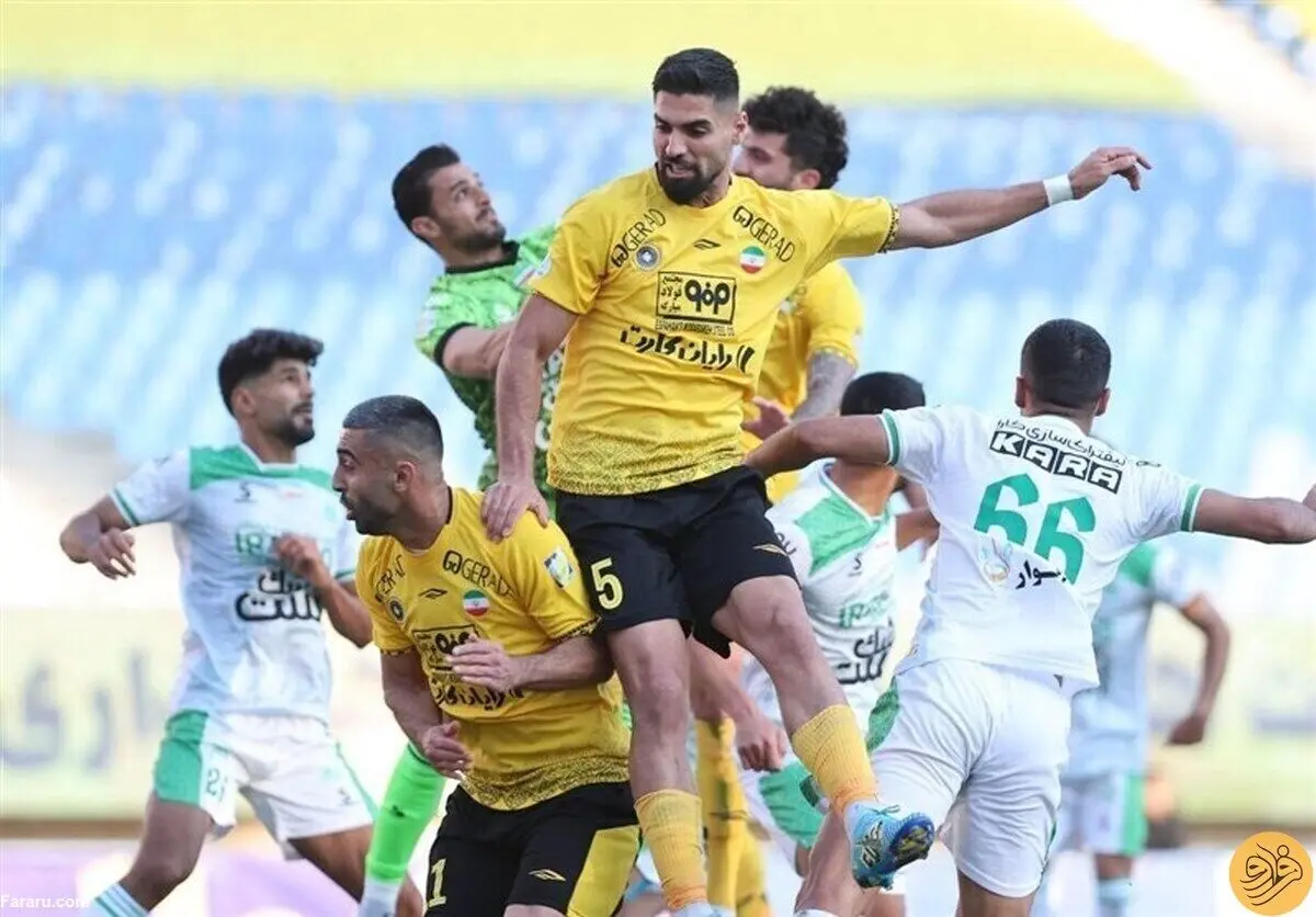 (عکس) جنجال دوباره بر سر پوستر باشگاه سپاهان