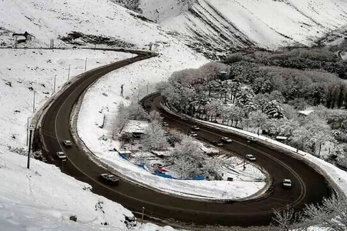 برف، باران، گردوخاک، مه و کولاک در جادههای ۱۲ استان کشور