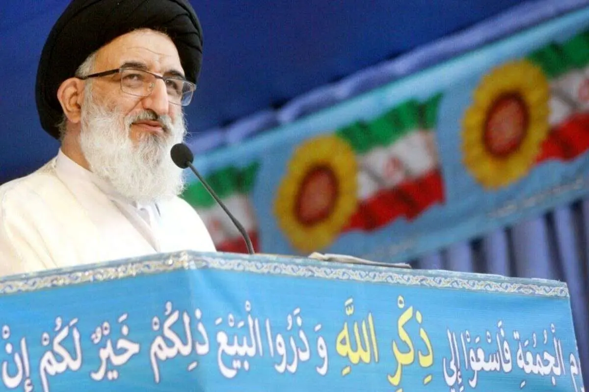 امام جمعه کرج: رهبری از آیت الله مصباح به عنوان یکی از افرادی که عقبه تئوریک نظام هستند نام میبرند
