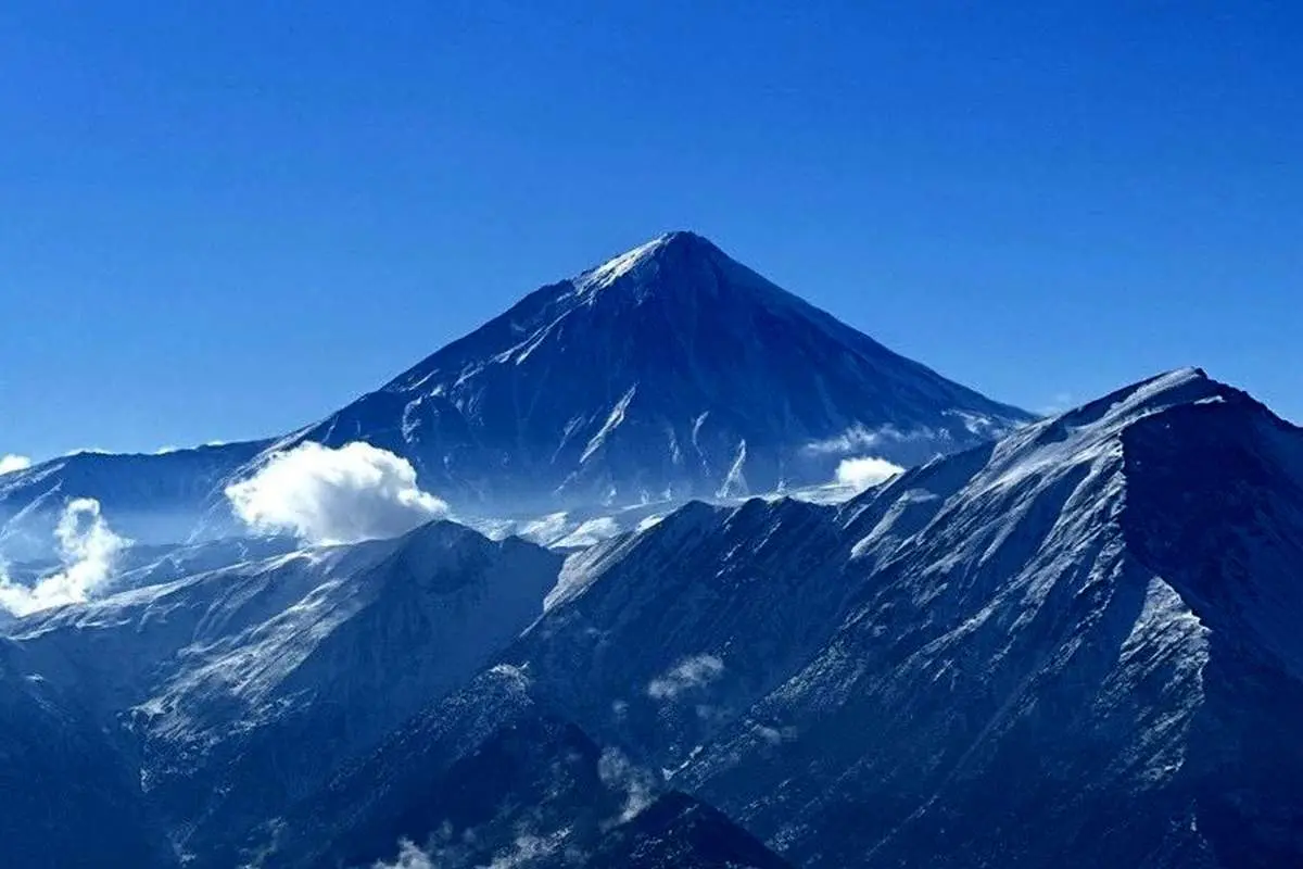 (عکس) دماوندِ بیبرف