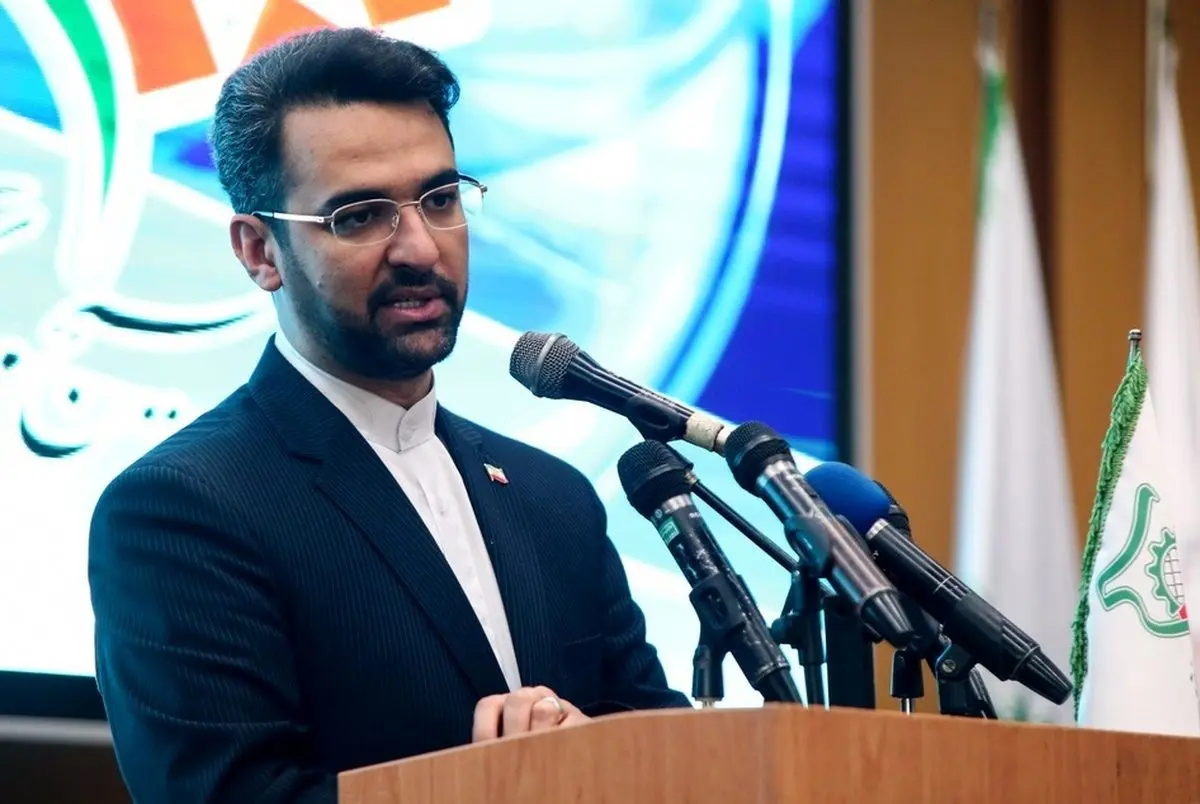 واکنش آذری‌جهرمی به هک اسنپ‌فود؛ از نارضایتی نیرو‌های انسانی نشات می‌گیرد