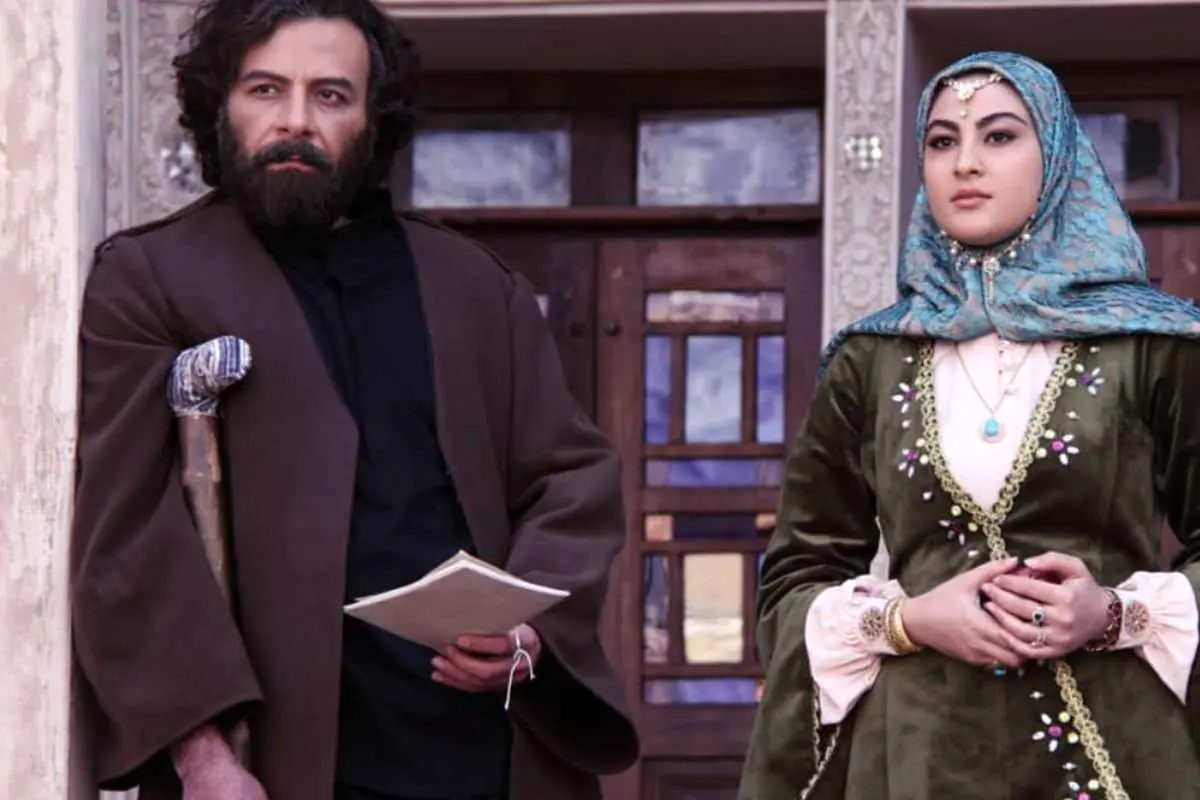 بازیگران چهرهشده در «بانوی عمارت» چه میکنند؟/ تجربههای متفاوت «مومن»