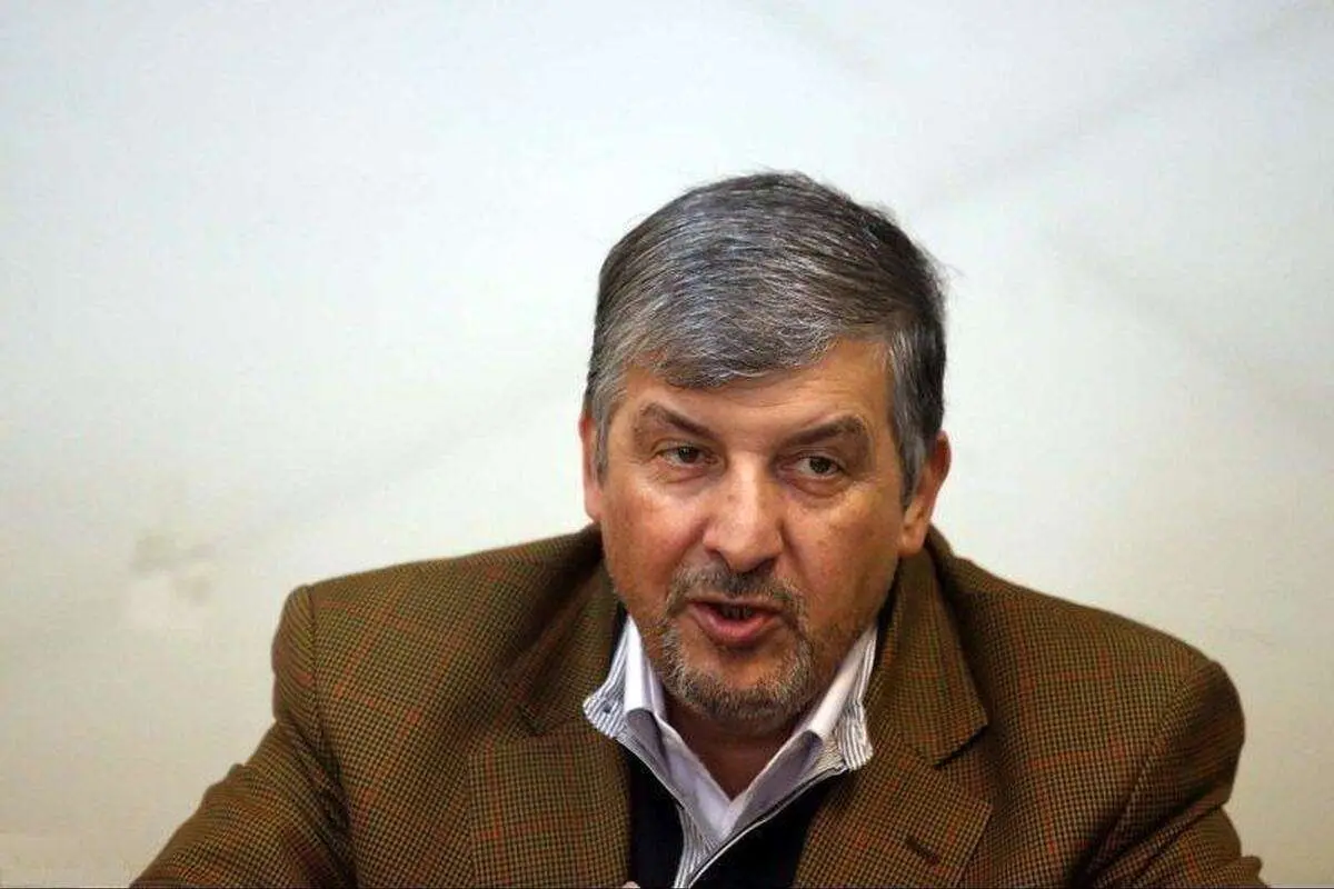 حقیقت پور: لاریجانی تقریباً هر دو هفته یکبار، ساعتی خدمت رهبری میرسد