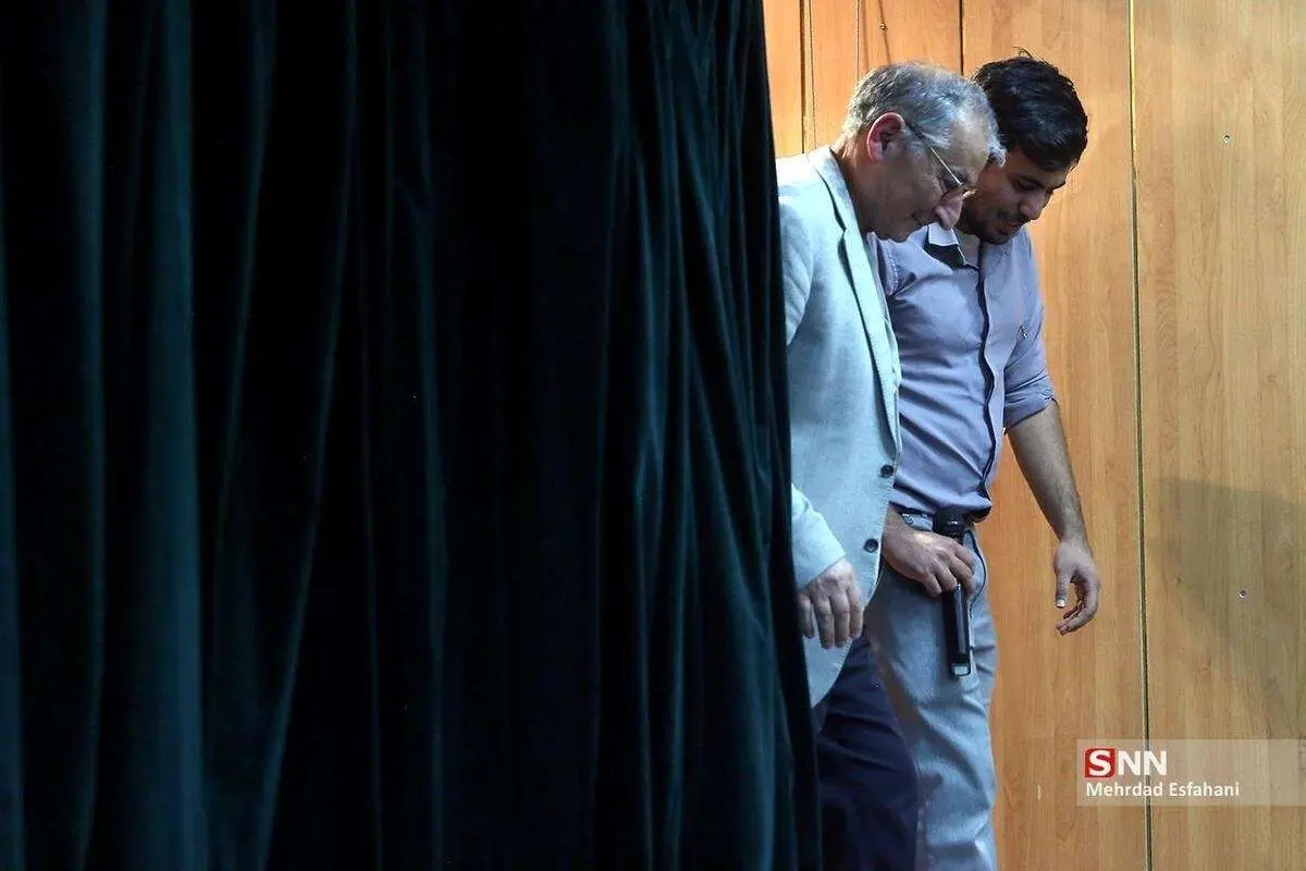 (تصاویر) مناظره احمد زیدآبادی، صفدر الهی‌راد و موسوی‌نژاد، صادق زیباکلام