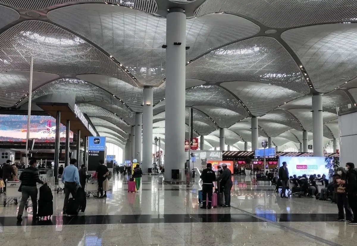 چند گردشگر به استانبول رفتند؟