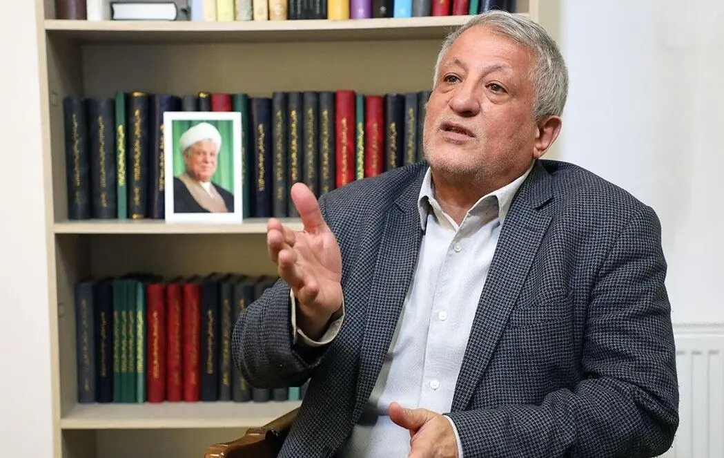 محسن هاشمی: اعضای خانواده در باره نحوه و دلیل فوت پدرمان دیدگاه‌های متفاوت دارند