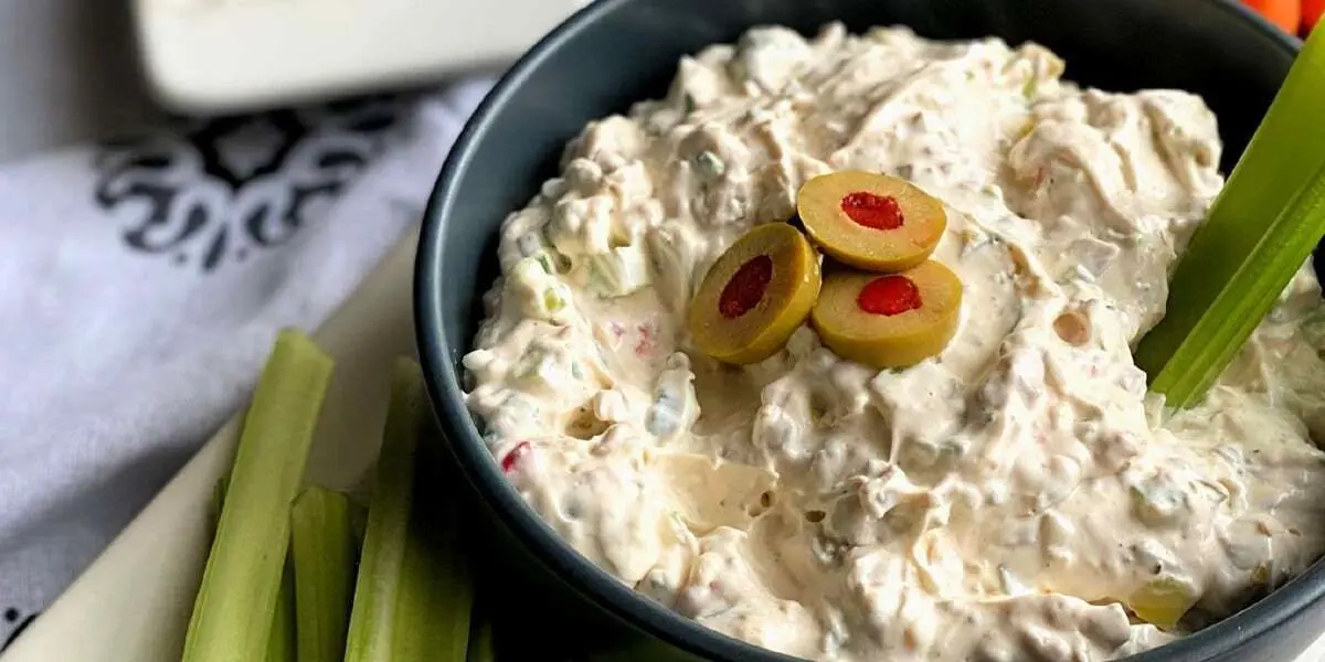 مزه زیتون و پنیر، بهترین چاشنی برای کنار غذا و تنقلات