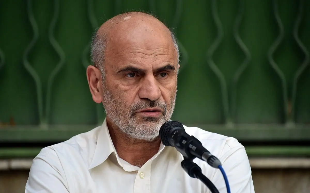 مومنی: برای خود حقوق‌های بالاتر از ۵۰ میلیون را ضروری می‌بینند، اما از ترس تورم حقوق...