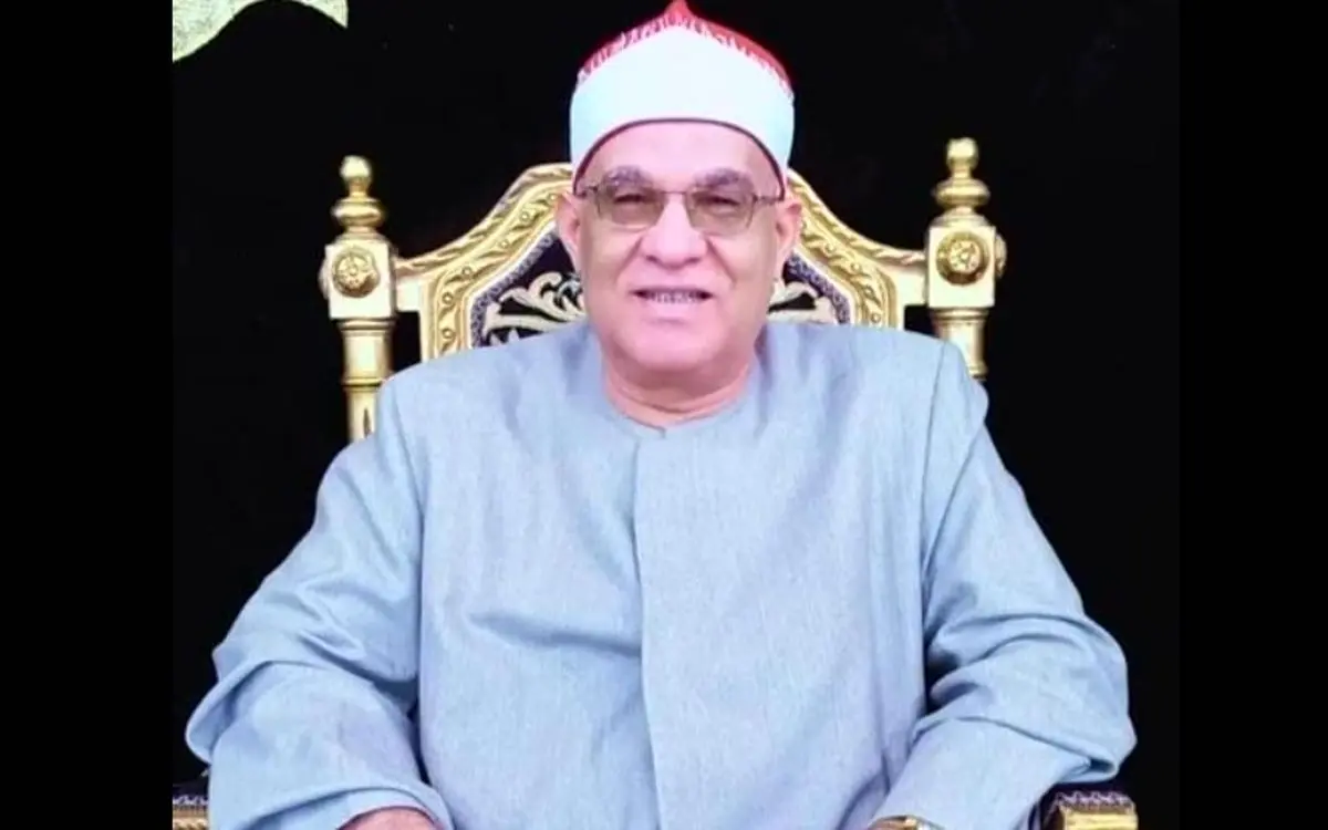 قاری مصری به دلیل خطا در تلاوت، شش ماه از تلاوت منع شد