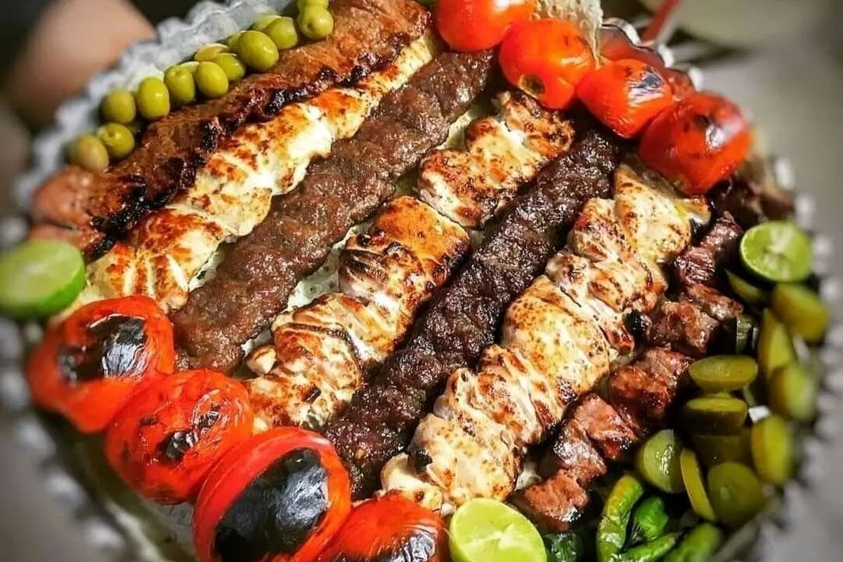 قیمت چلوکباب سر به فلک کشید