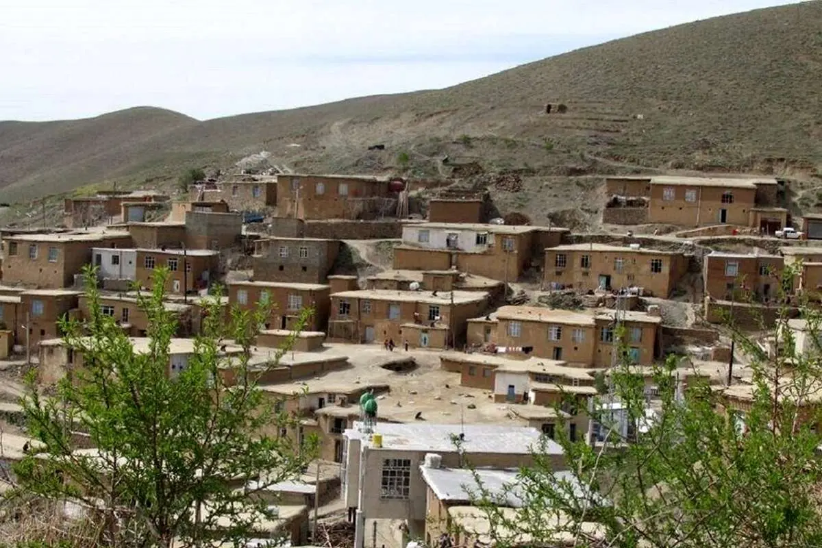 (تصاویر) روستایی عجیب در البرز که جزو نقشه ایران نیست!