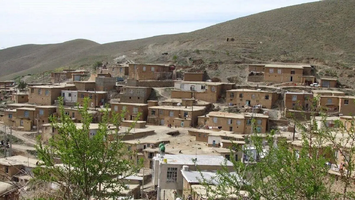 (تصاویر) روستایی عجیب در البرز که جزو نقشه ایران نیست!
